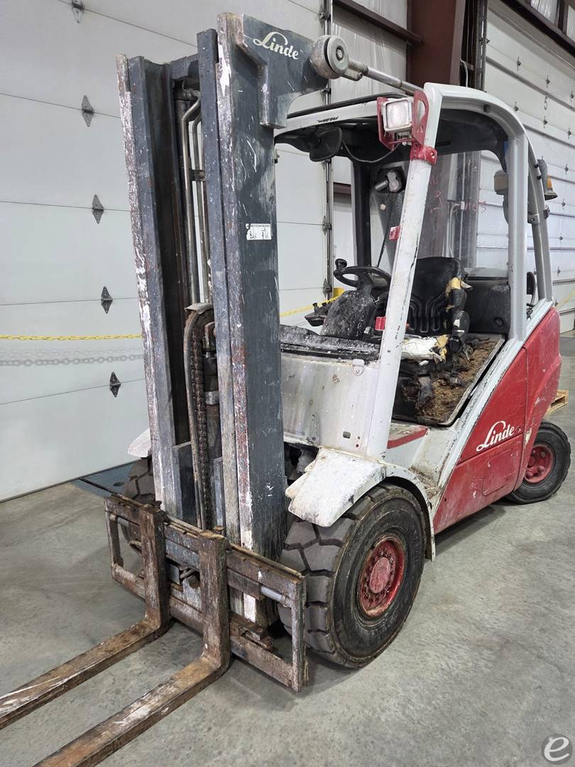 2005 Linde H25T