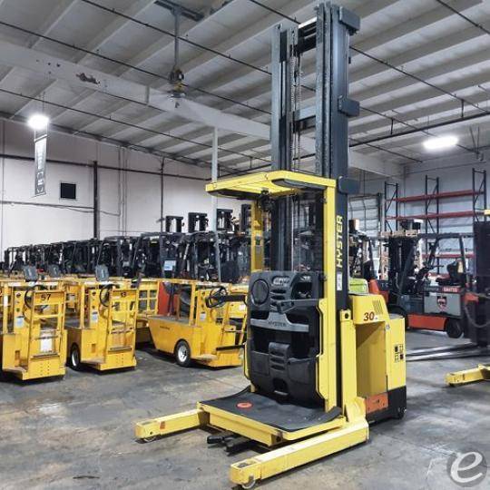 2018 Hyster R30XMA3 Electric Order Picker - 123Forklift