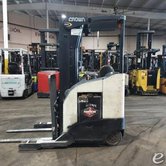 2019 Crown RR5725-45
