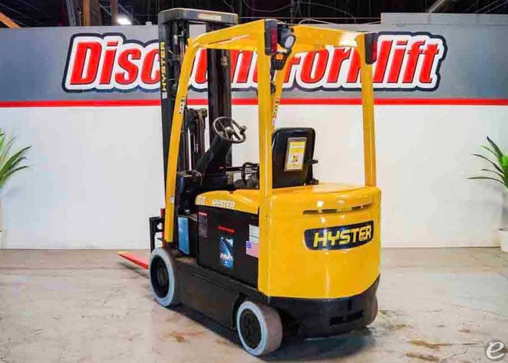 2017 Hyster E60XN