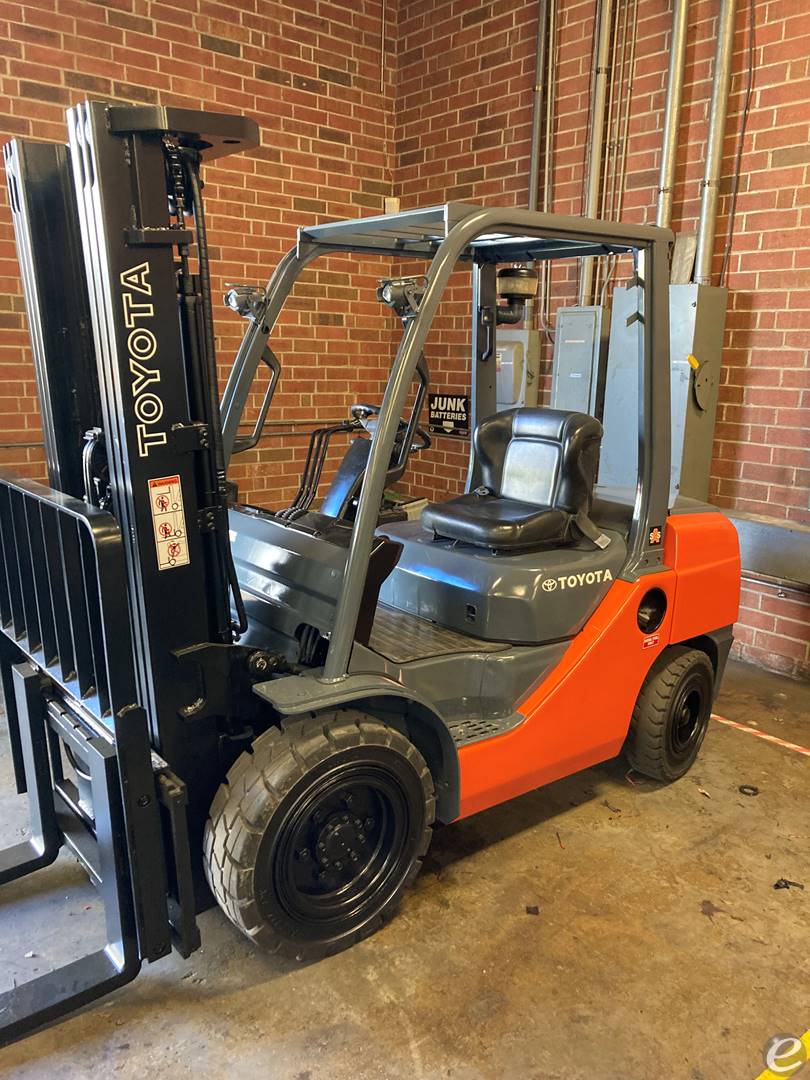 2014 Toyota 8FDU30 Diesel Forklift - 123Forklift