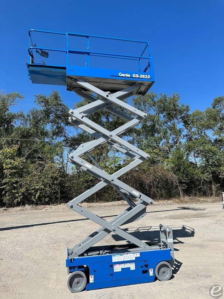2015 Genie GS2632 Electric Scissor Lift - 123Forklift