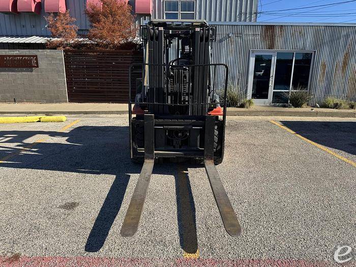 2003 Toyota 	7FG35 LP Gas Forklift