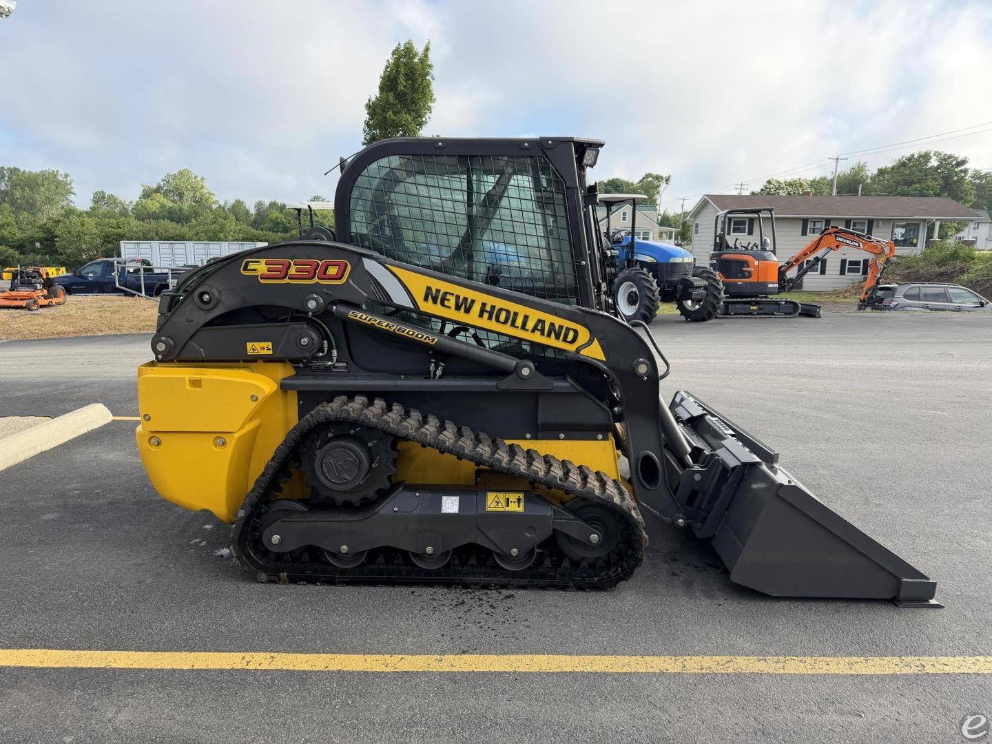 2026 New Holland C330