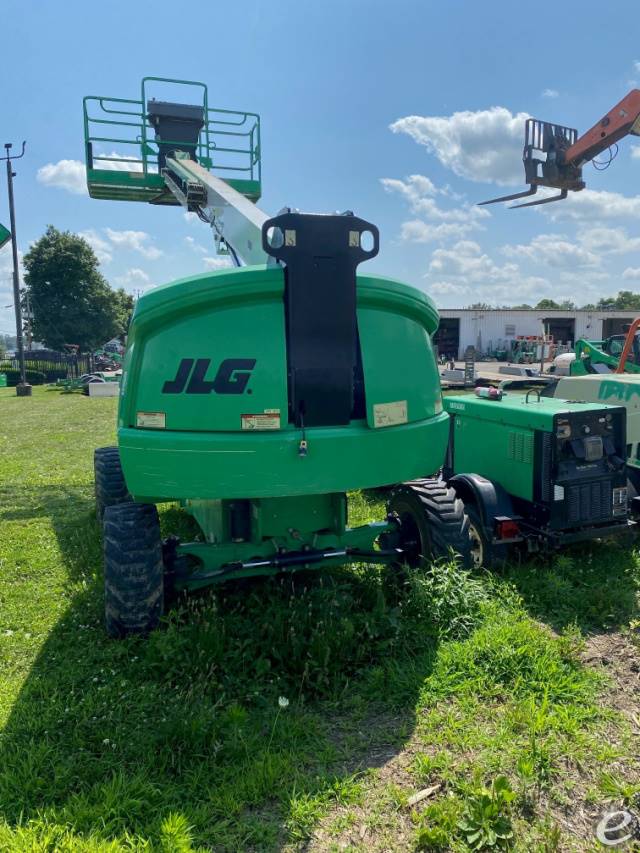 2015 JLG 400S