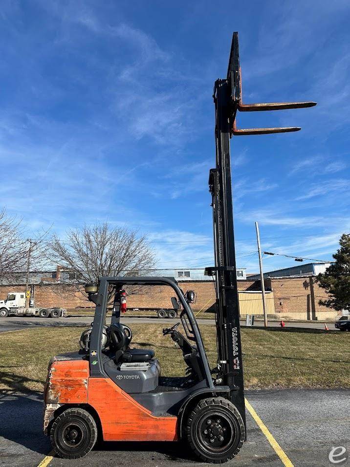 2011 Toyota 8FGU30 LP Gas Forklift - 123Forklift