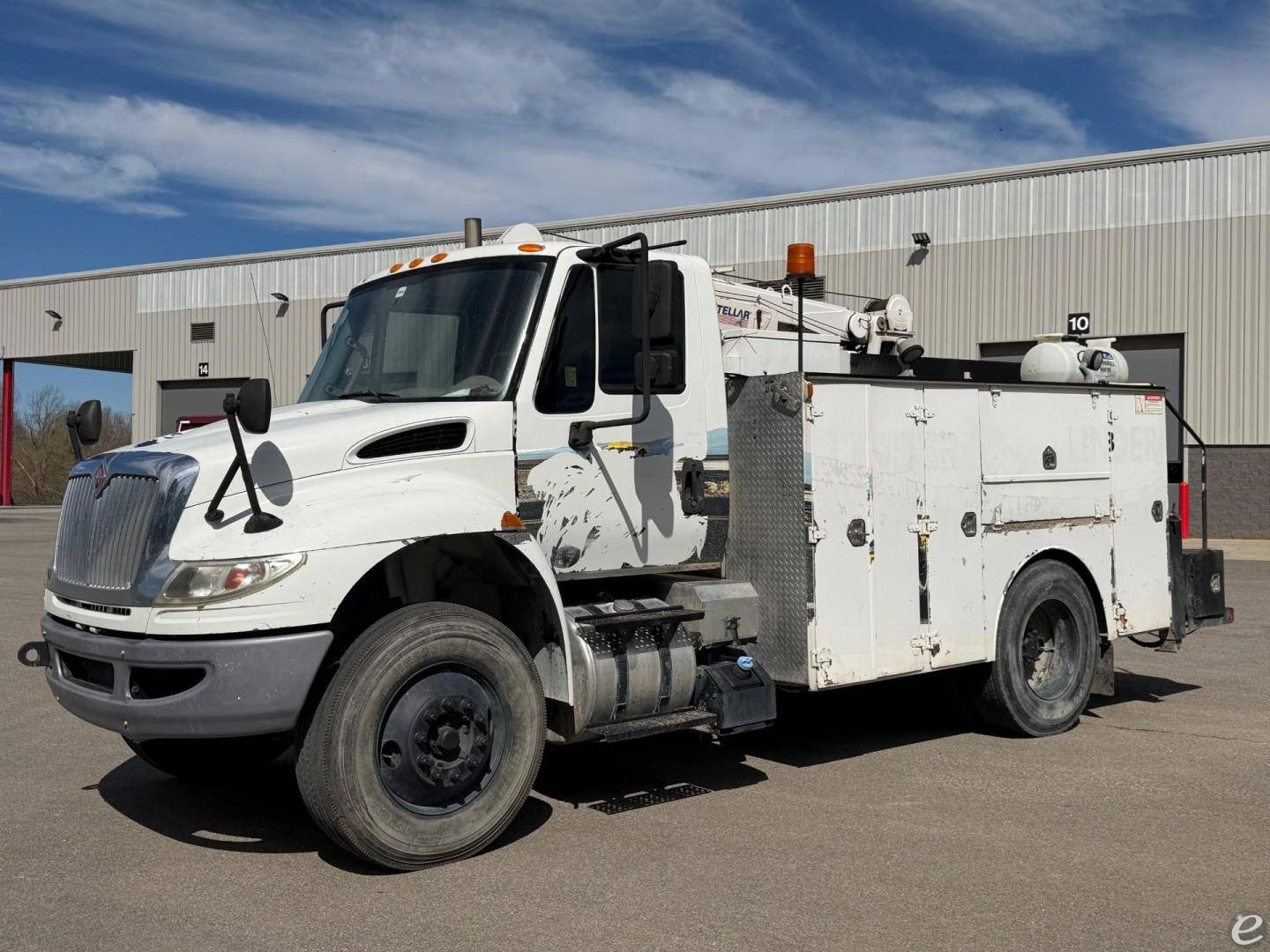 2016 International DURASTAR 4300
