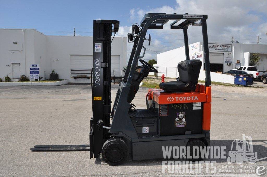 2009 Toyota 7FBCU15