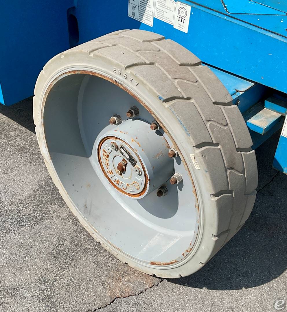 2013 Genie Z40/23NRJ