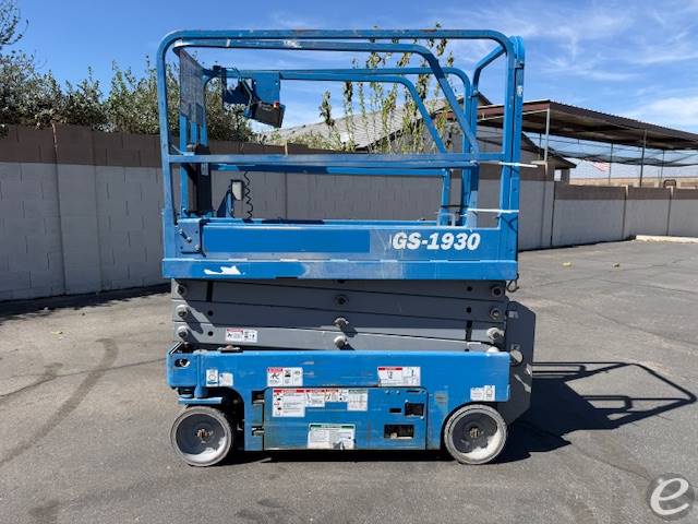 2018 Genie GS-1930