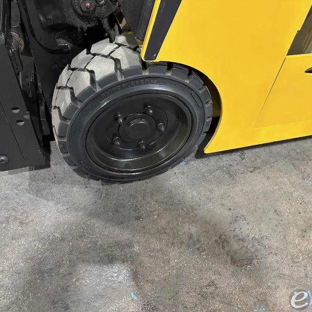 2022 Yale ESC040AD