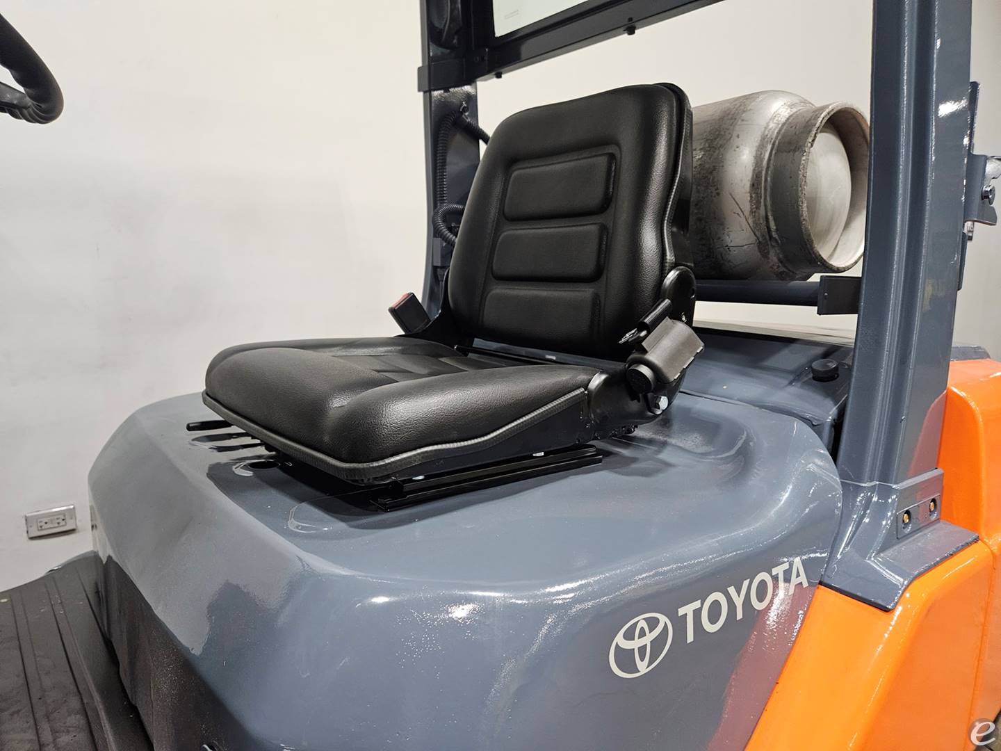 2016 Toyota 8FGU30