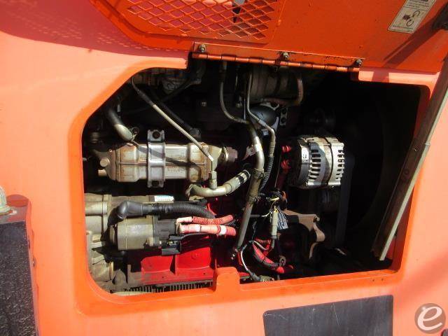 2016 JLG 6042