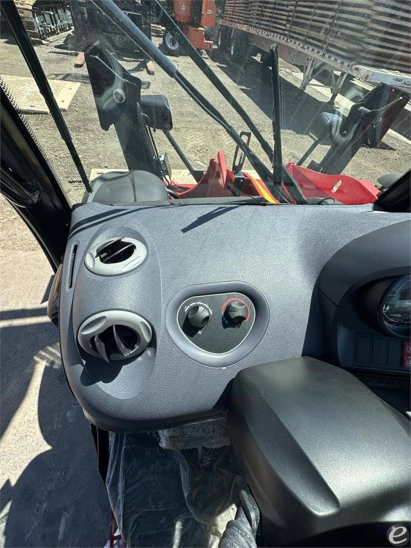 2024 Manitou MT1840