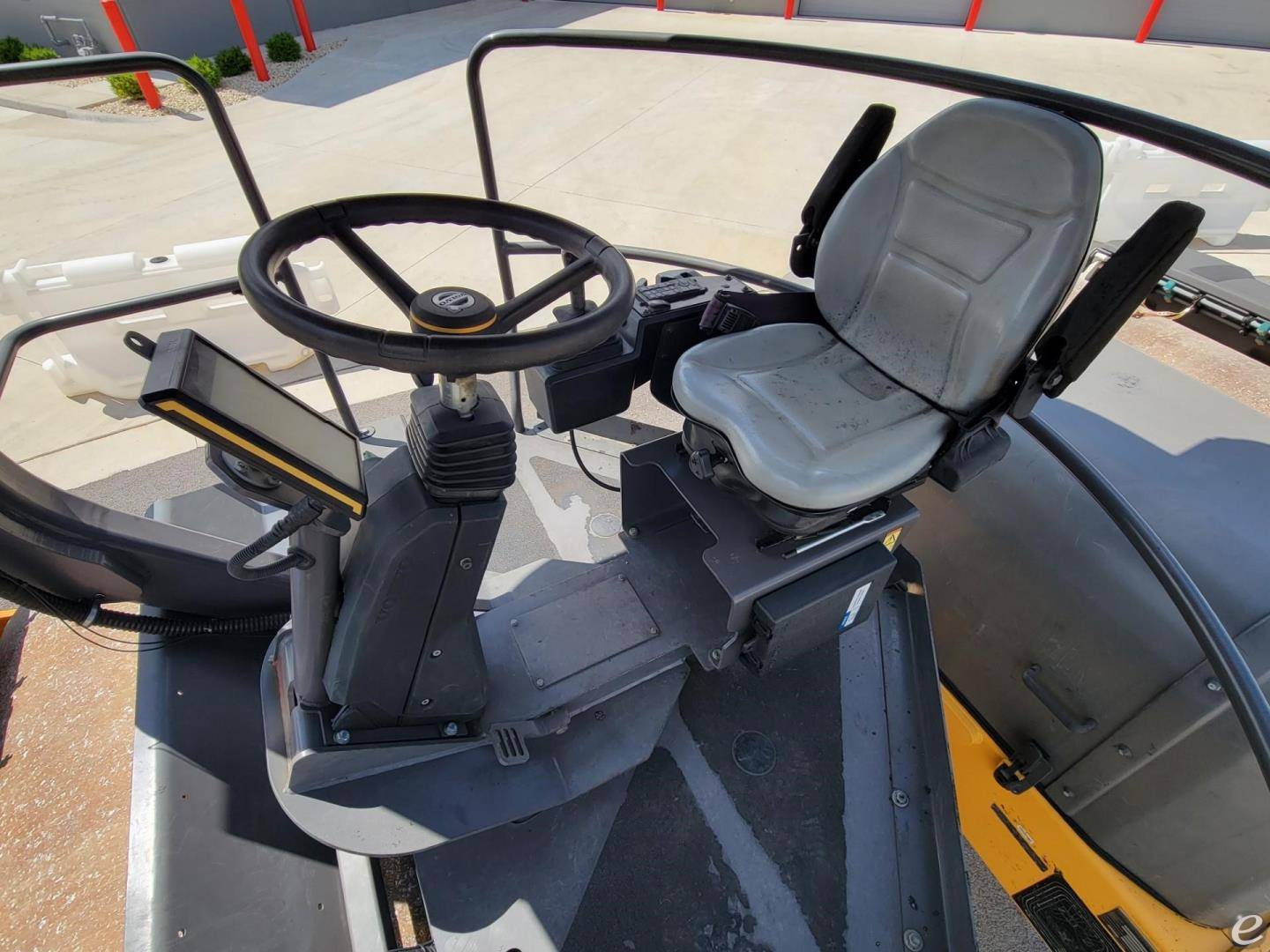2018 Volvo DD120C