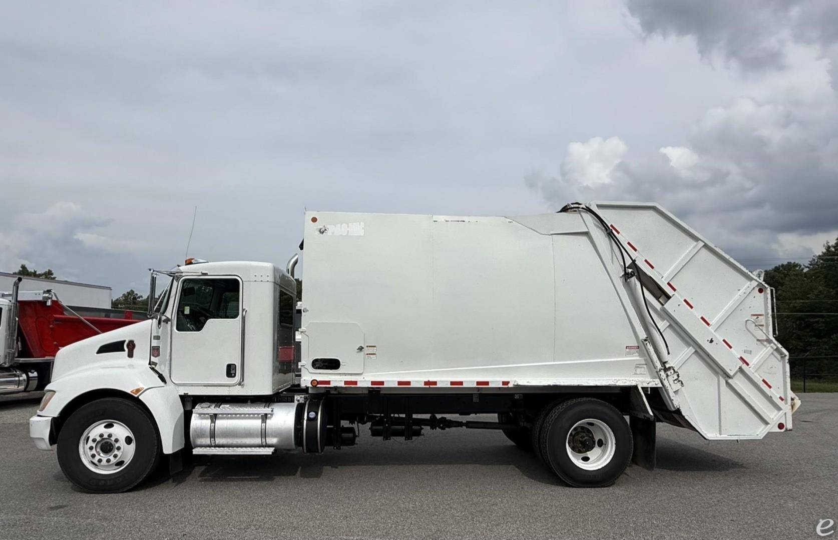 2020 Kenworth T370