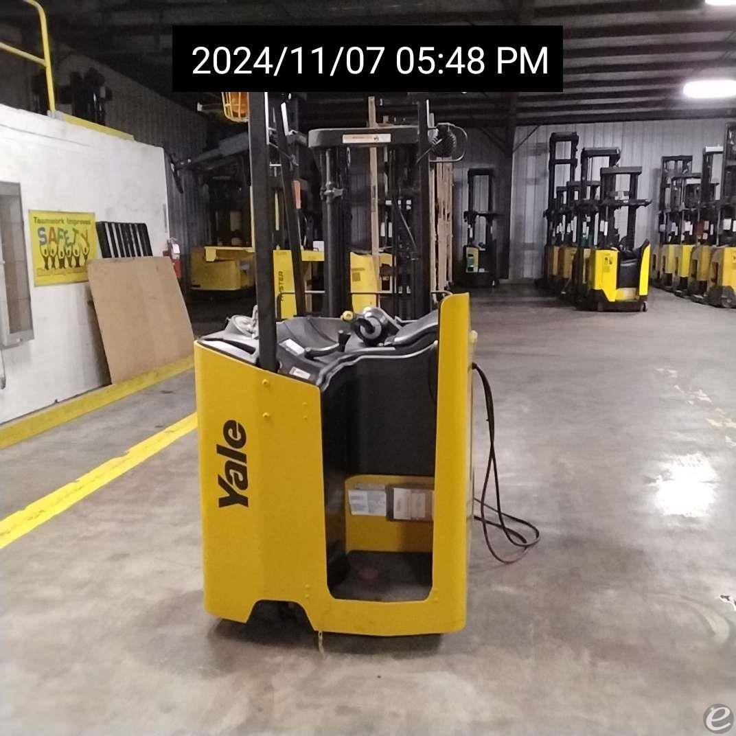 2017 Yale ESC030AD