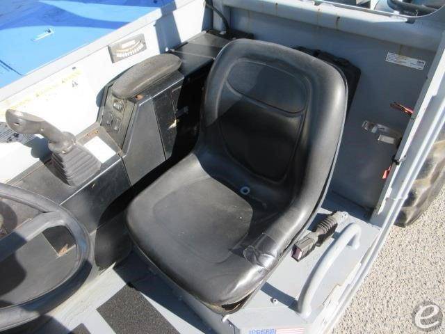 2013 Genie GTH1056