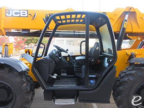 2025 JCB 512-56