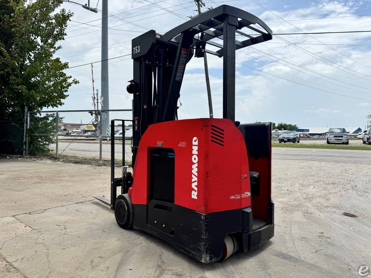 2017 Raymond 425-C35QM