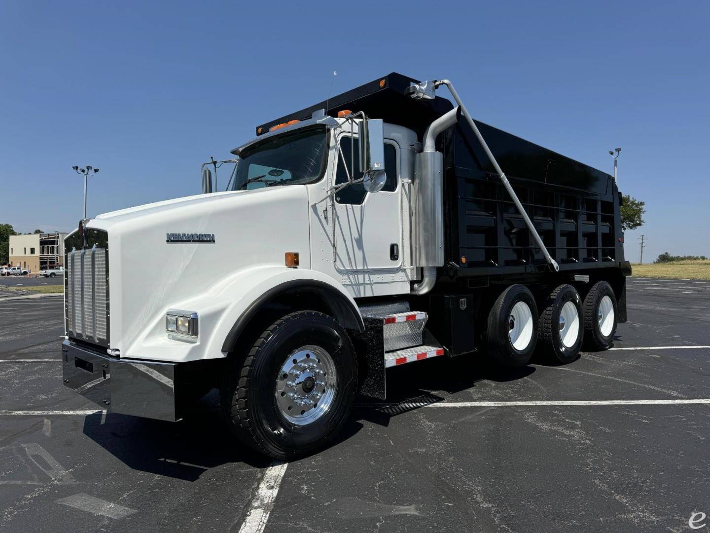 2003 Kenworth T800