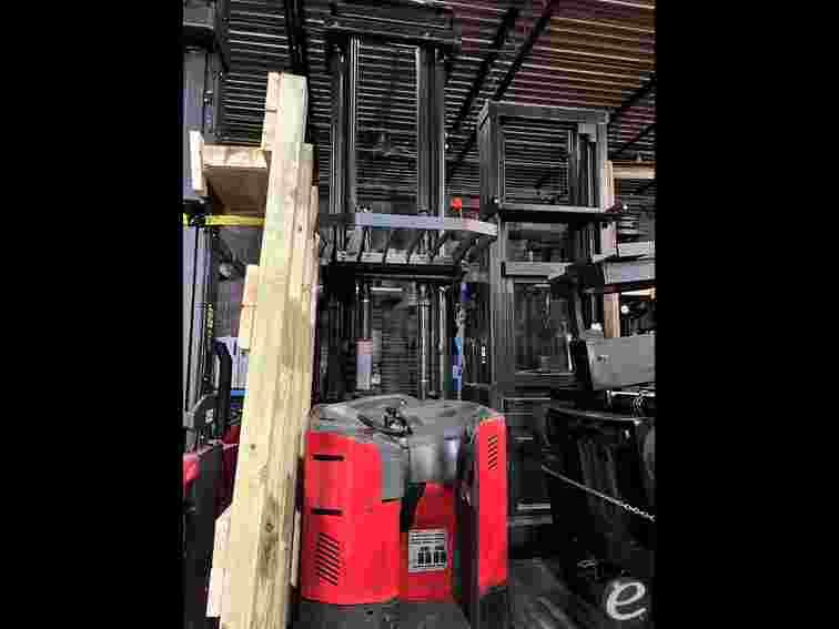 752 R45tt 2012 Electric Raymond Electric Narrow Aisle Single Reach | Eliftruck