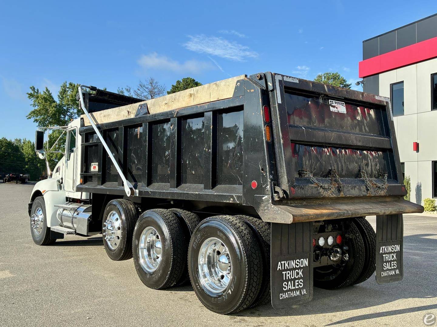 2020 Kenworth T370