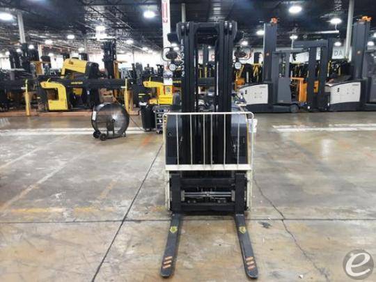 2018 Yale ESC030 Electric Forklift - 123Forklift