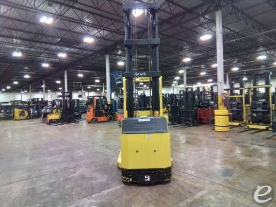 2017 Hyster R30XMA3 Electric Order Picker - 123Forklift