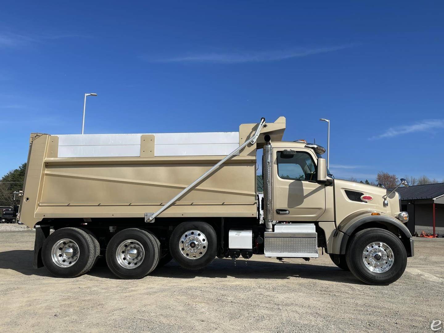 2024 Peterbilt 567