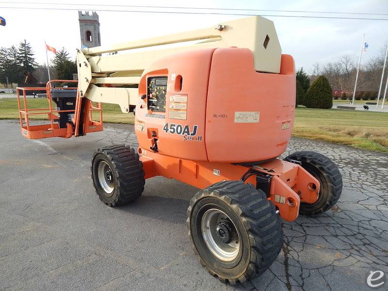2012 JLG 450AJ