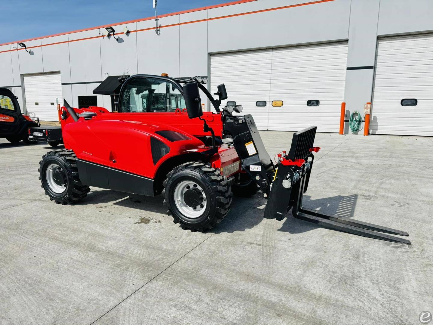 2025 Manitou MTA519