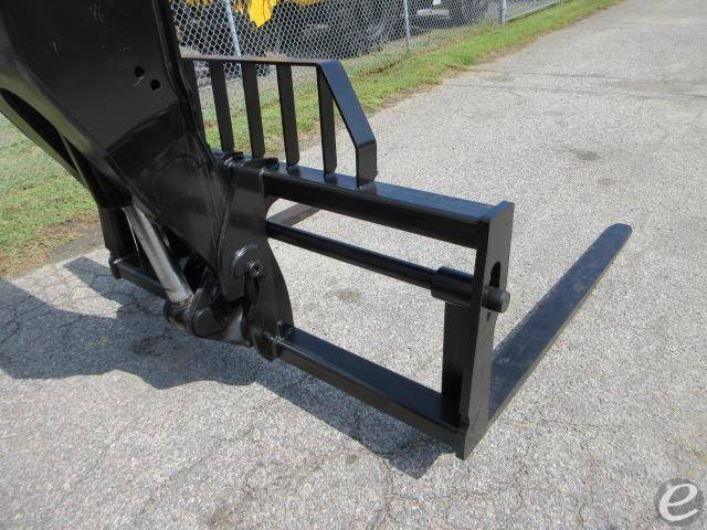 2017 JLG G15-44A