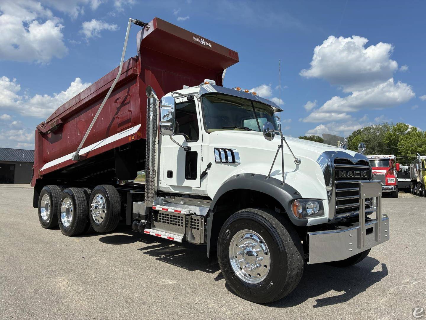 2020 Mack GRANITE 64FR