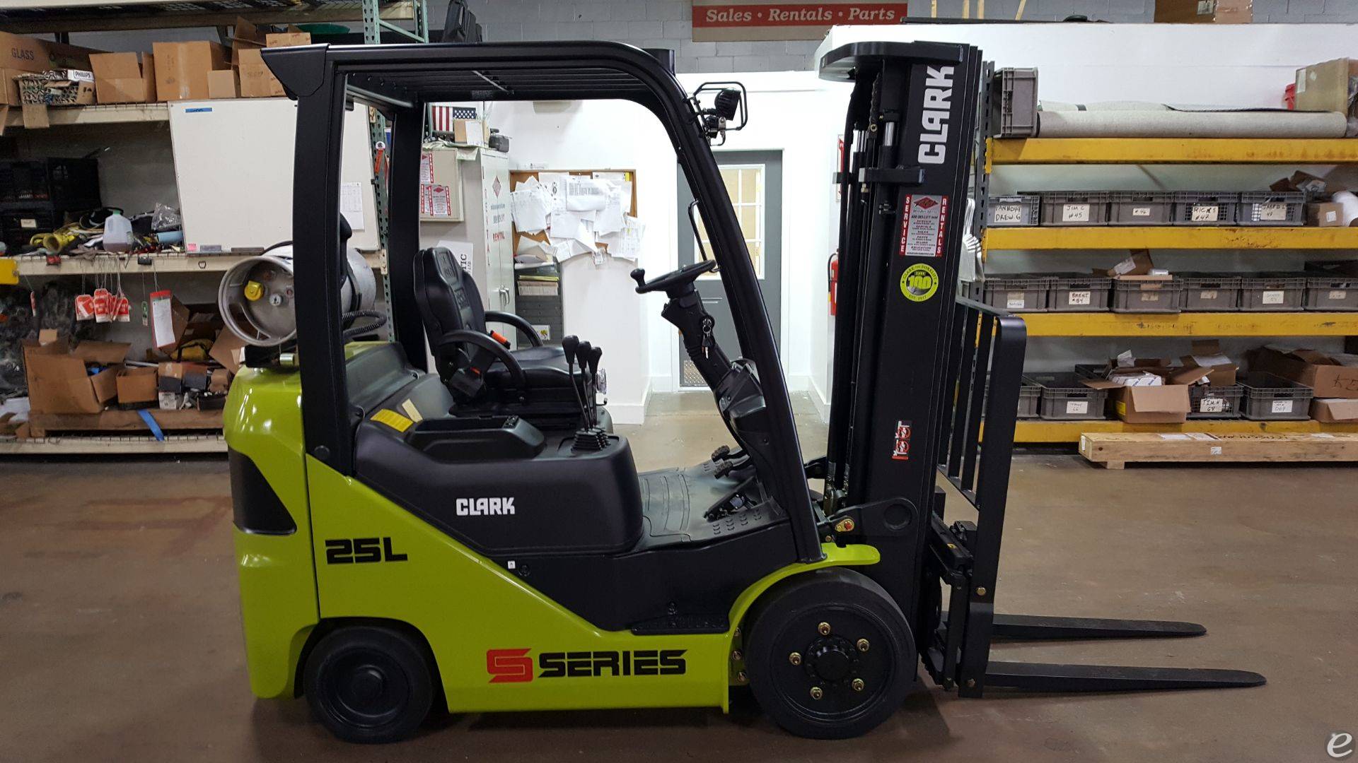 2018 Clark S25C LP Gas Forklift