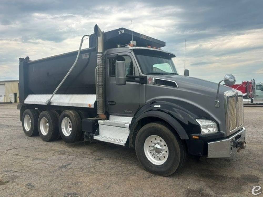 2019 Kenworth T880