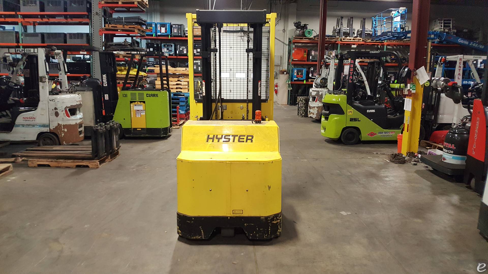 1998 Hyster R30ES Electric Order Picker - 123Forklift