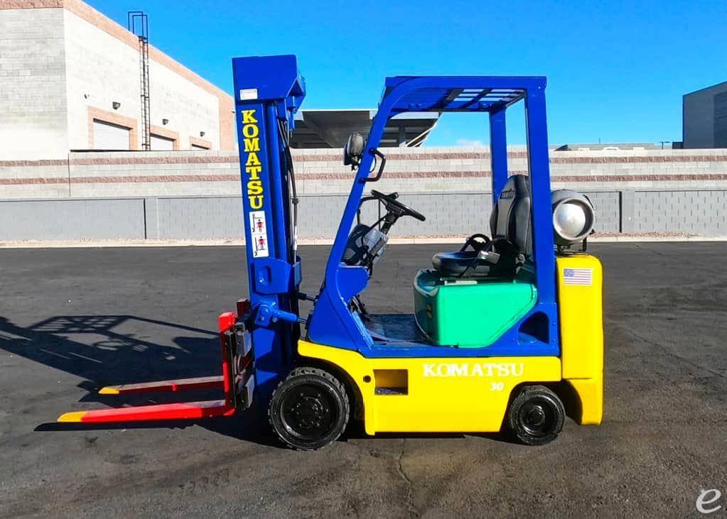 1990 Komatsu FG18ST-16