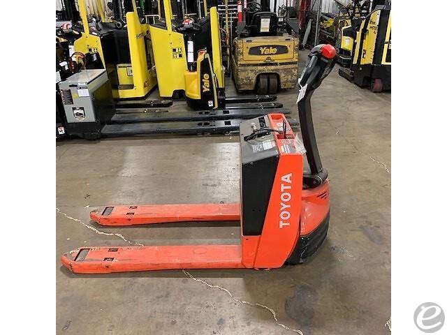 2006 Toyota 7HBW23 Electric Forklift - 123Forklift