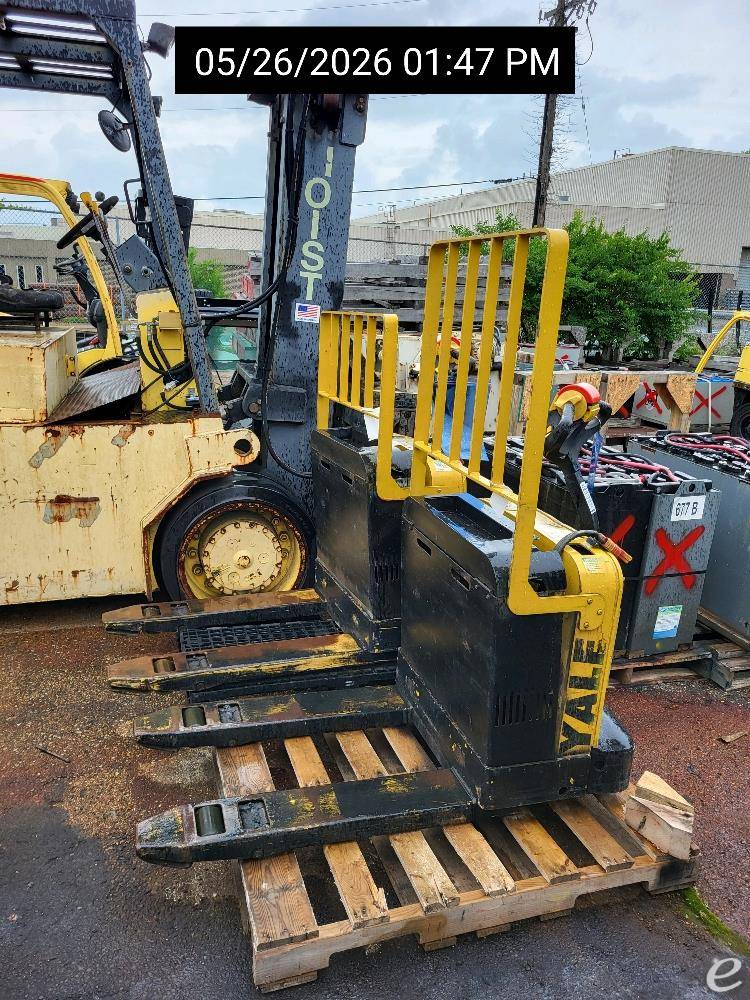 2005 Yale MPB040-E
