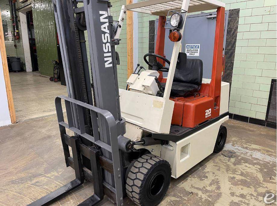 1991 Nissan                                             NP40 Gasoline Forklift - 123Forklift