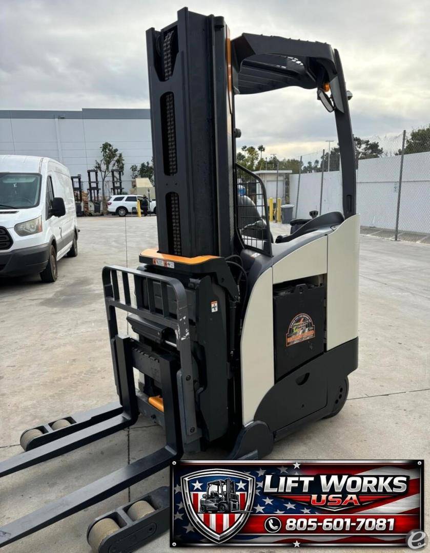 2018 Crown RM6025-45