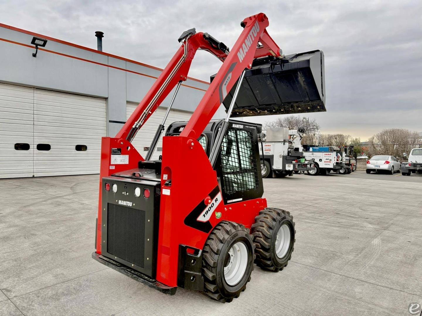 2025 Manitou 1900R
