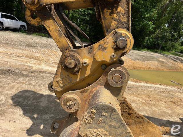 2017 Cat 323FL