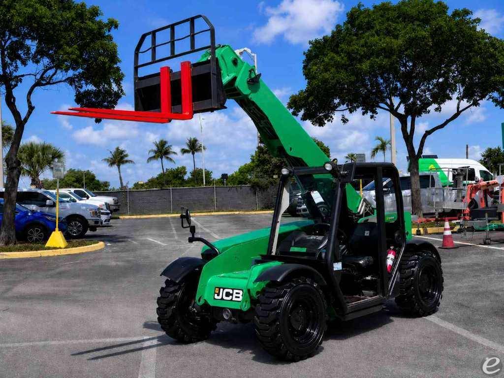 2015 JCB 525-60