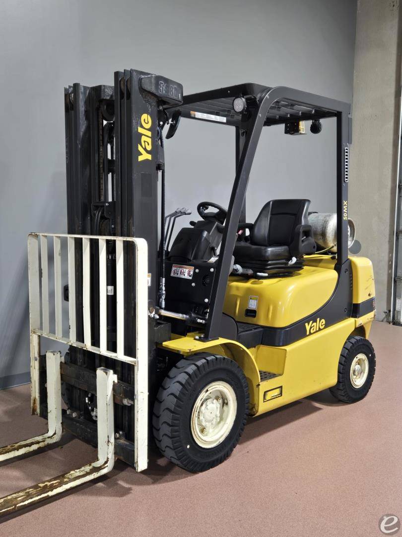 2021 Yale GLP050VX