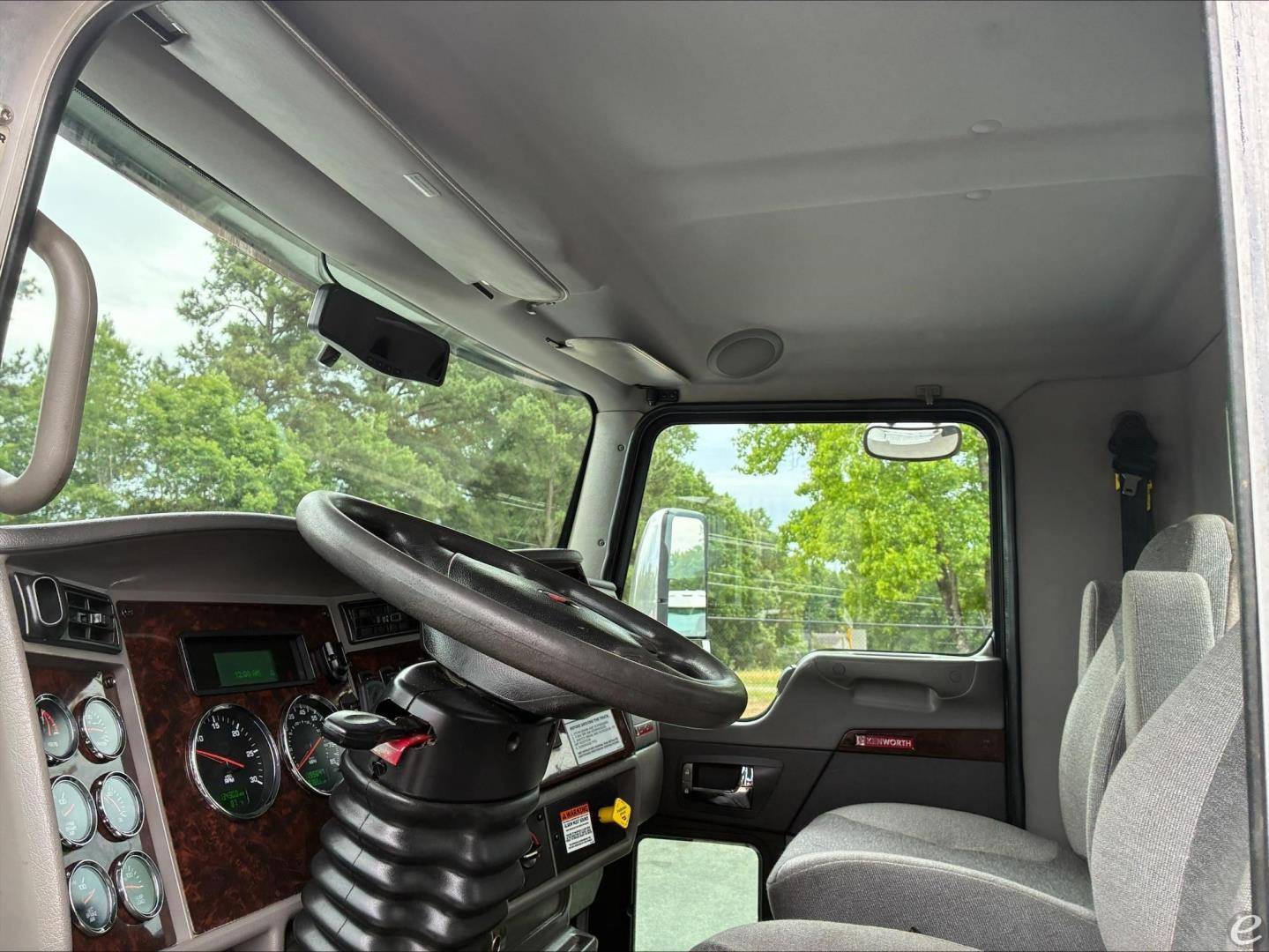 2016 Kenworth T370