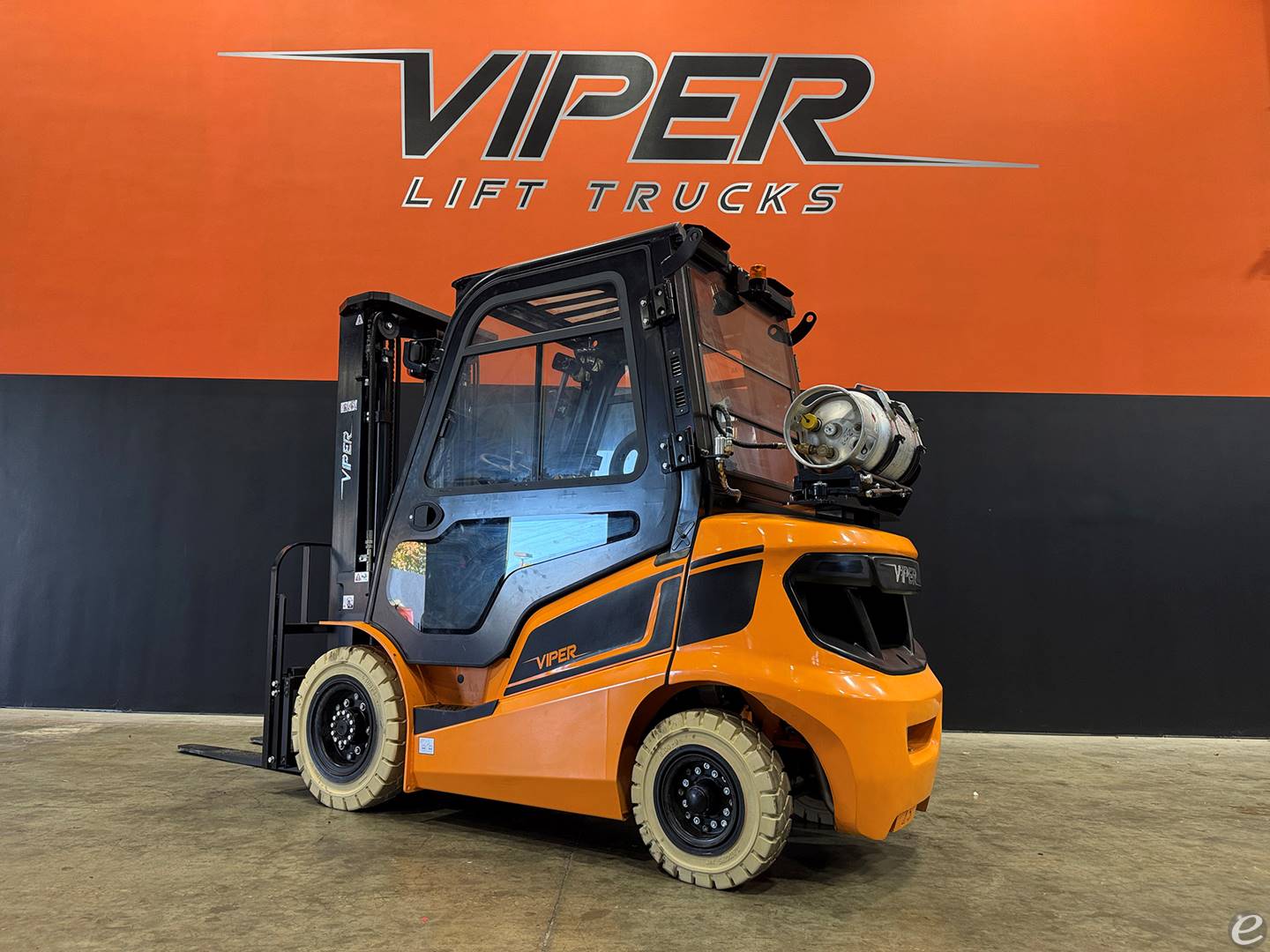 2026 Viper Lift Trucks FY25F