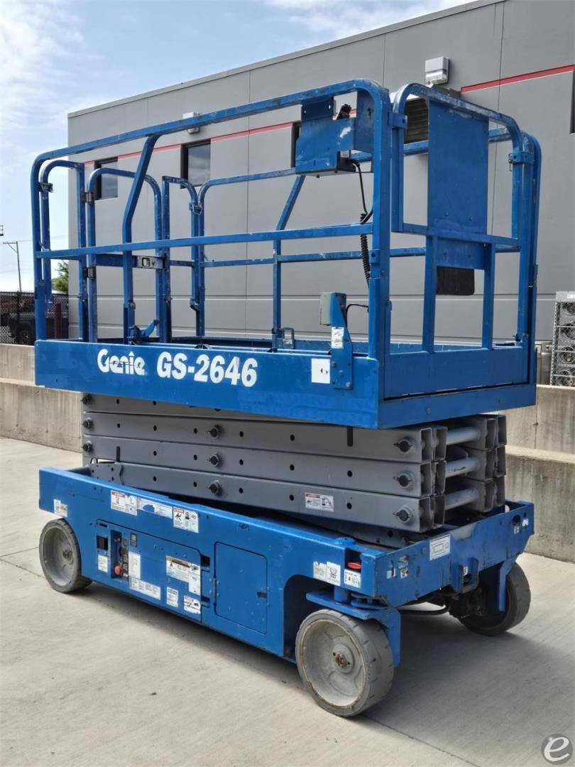 2011 Genie GS2646 Electric Scissor Lift - 123Forklift