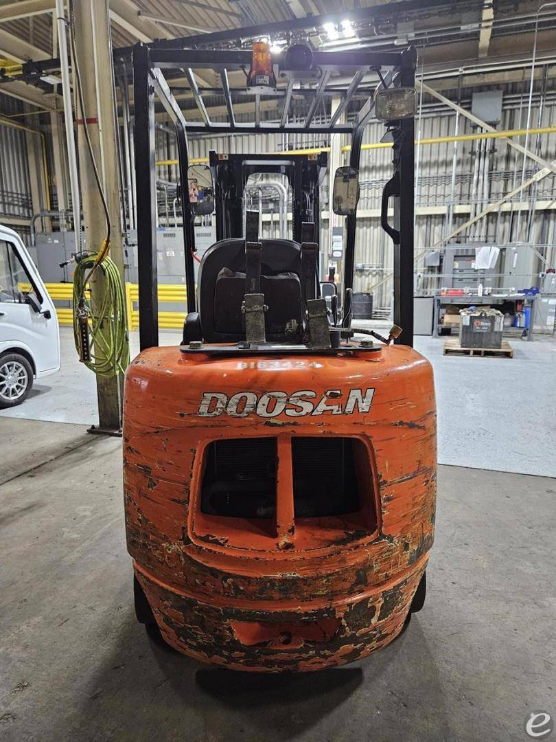 2012 Doosan G30P-5